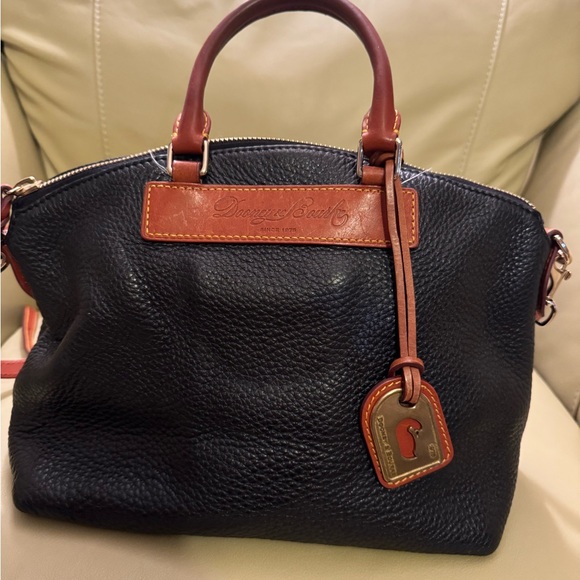 Dooney and Burke black and brown leather purse in excellent shape - Picture 1 of 5